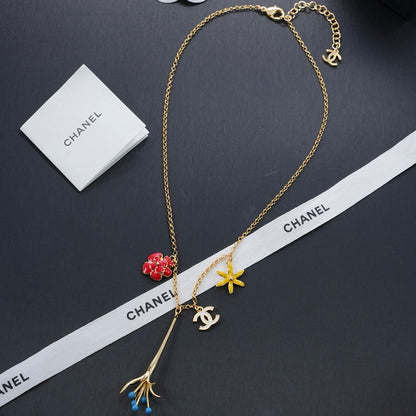 18K CC Color Flower Necklace