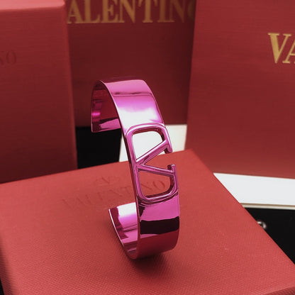 18K Vlogo Pink Cuff Bracelet