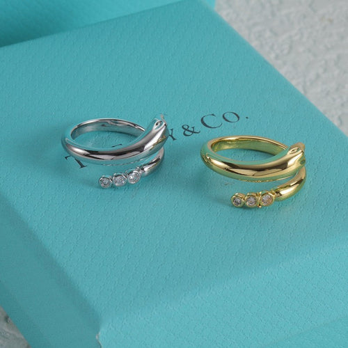 18K T Diamond Ring
