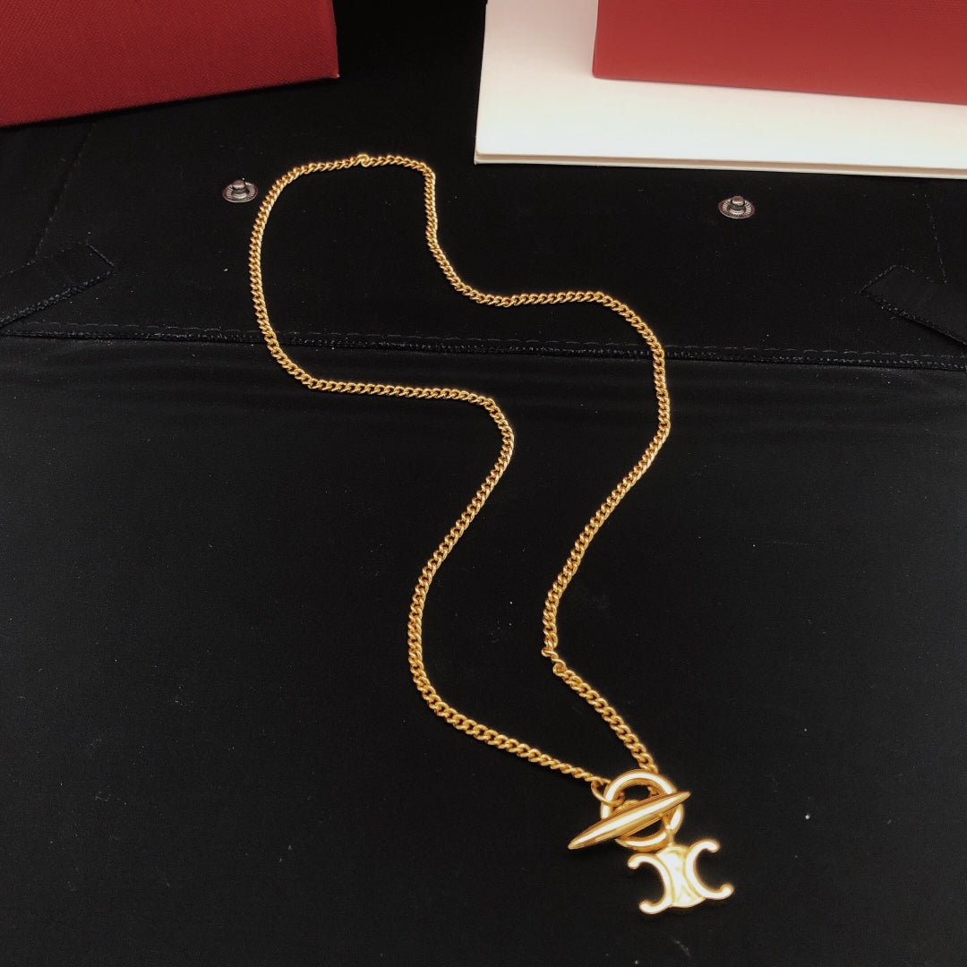 18K Triomphe Coeur Necklace