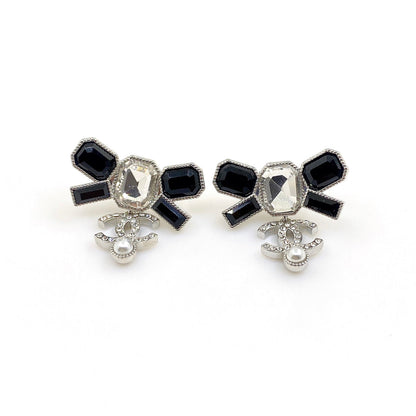 18k CHANEL CC Bow Tie Crystals Earrings