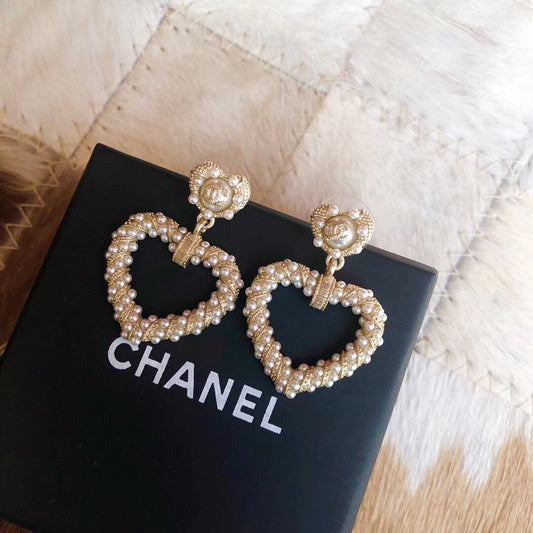 18K CHANEL CC Heart Pendant Earrings