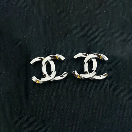 18K CC White Gold Earrings