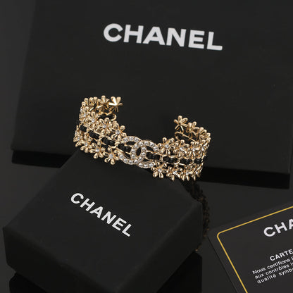 18K CC Open Cuff Strass Bracelet