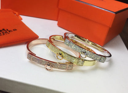 18K Collier De Chien Diamond H Bracelet