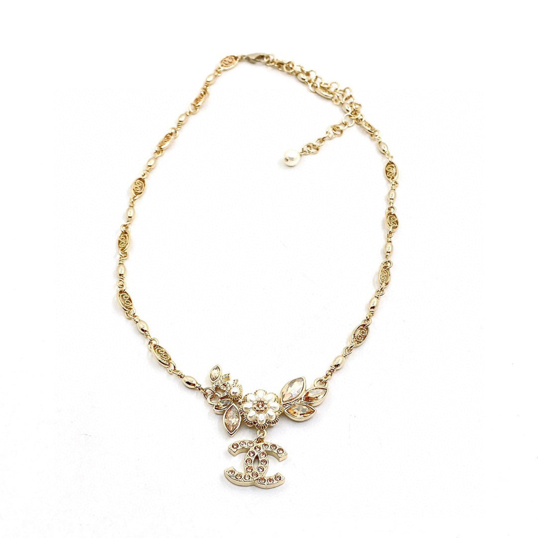 18K CHANEL CC Flower Diamond Necklace