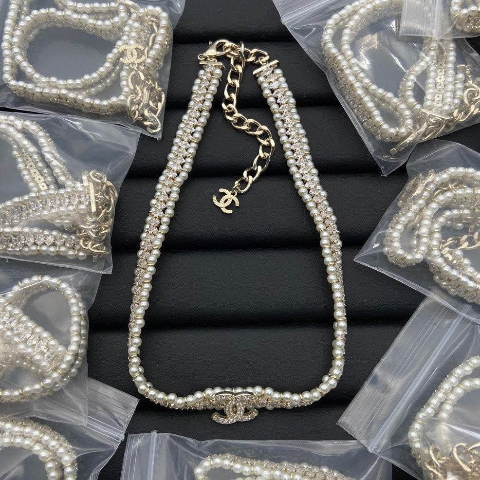 18K CHANEL CC Pearls Chain Necklace