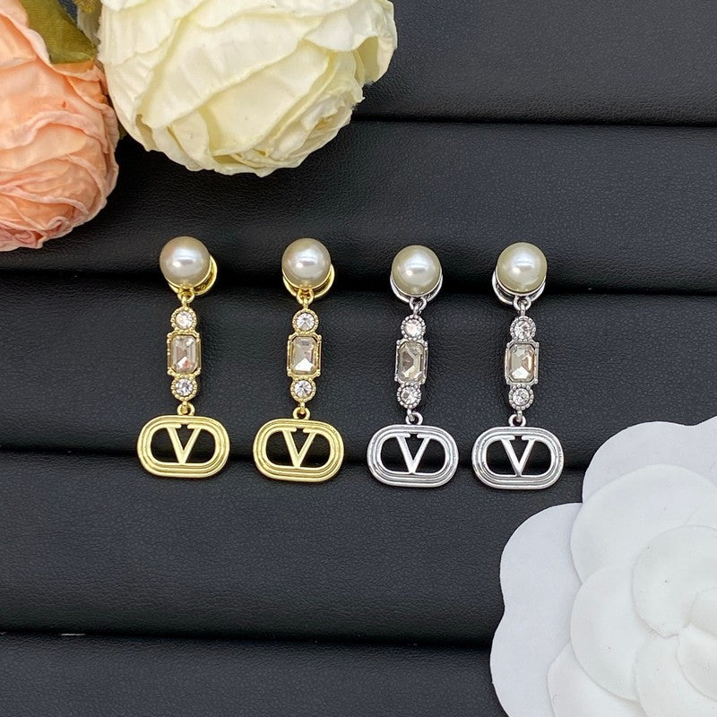 Vlogo Crystal Pearl Long Earrings