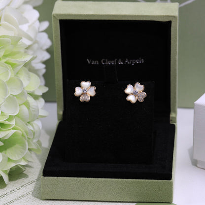 Boucles d'oreilles moyennes Cosmos 18 carats