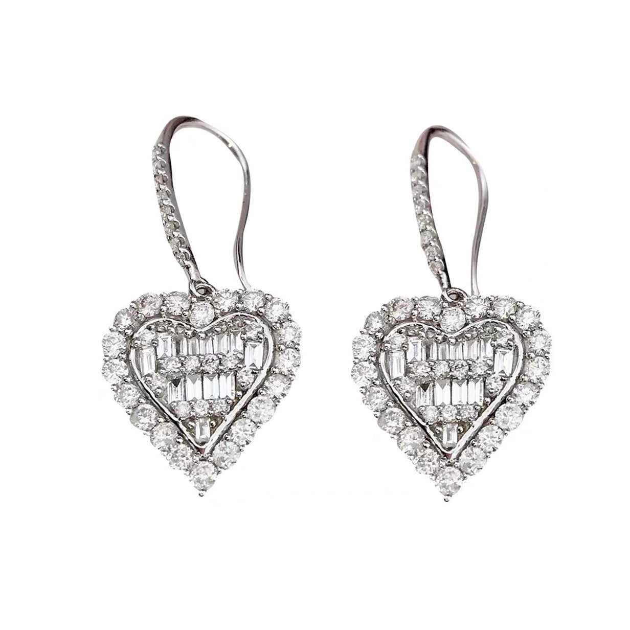 Boucles d'oreilles diamants cœur T 18 carats