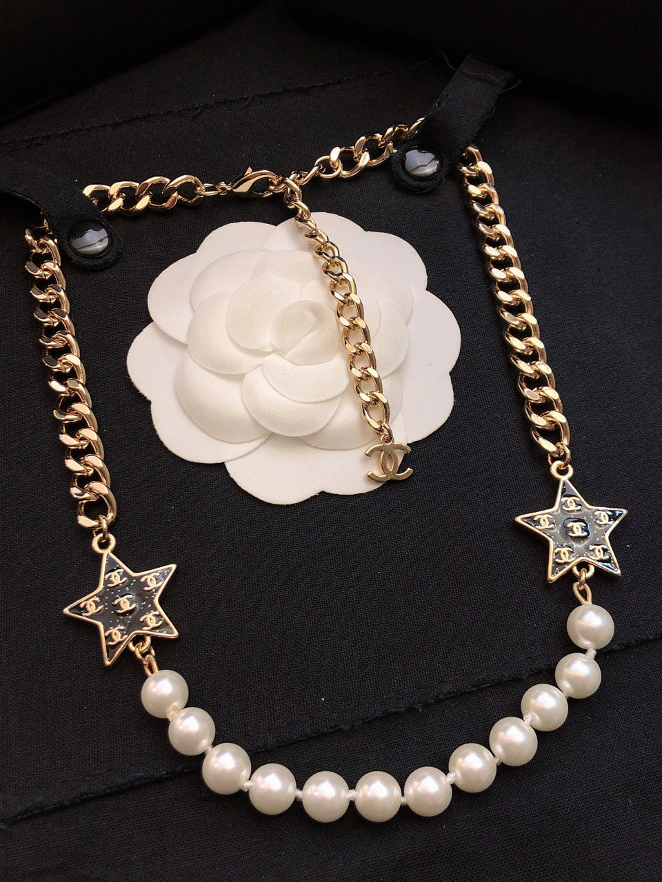 18K CC Star Pearls Necklace