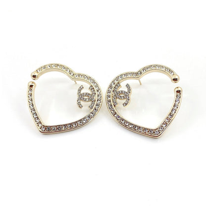 18k CHANEL CC Diamond Heart Earrings