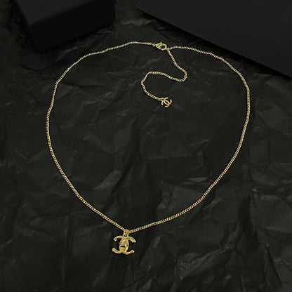 18K CHANEL CC Vintage Necklace