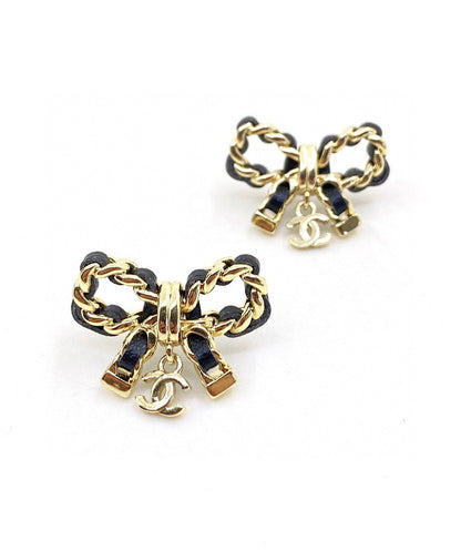 18K CC Bow Tie Strass Earrings