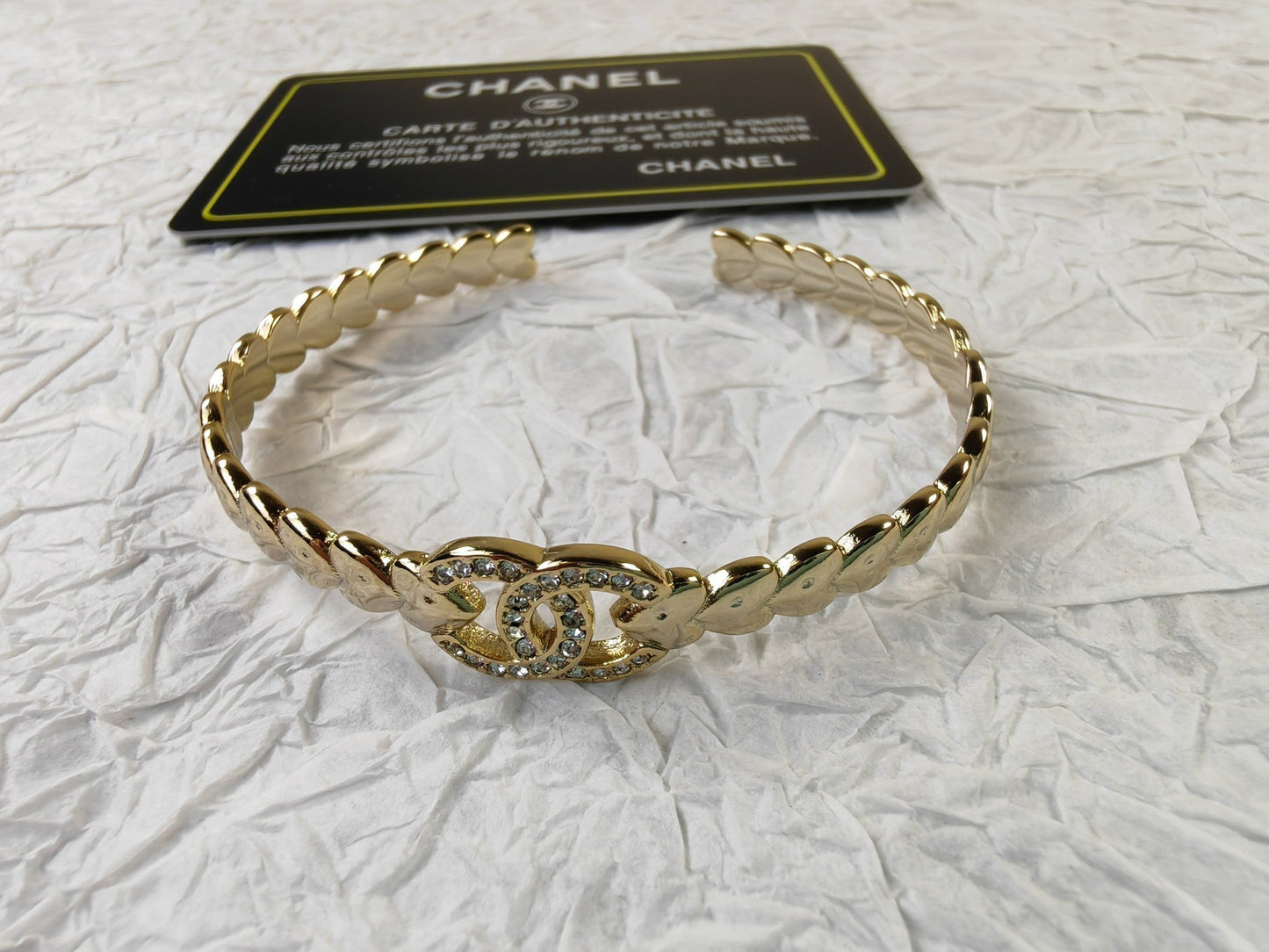 Bracelet manchette diamants CC 18 carats