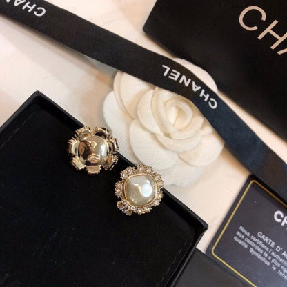 18K CC Round Pearl Diamond Earrings