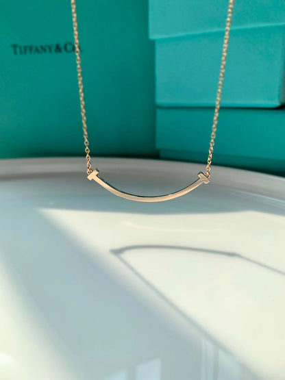 18K T Smile Pendant Necklace