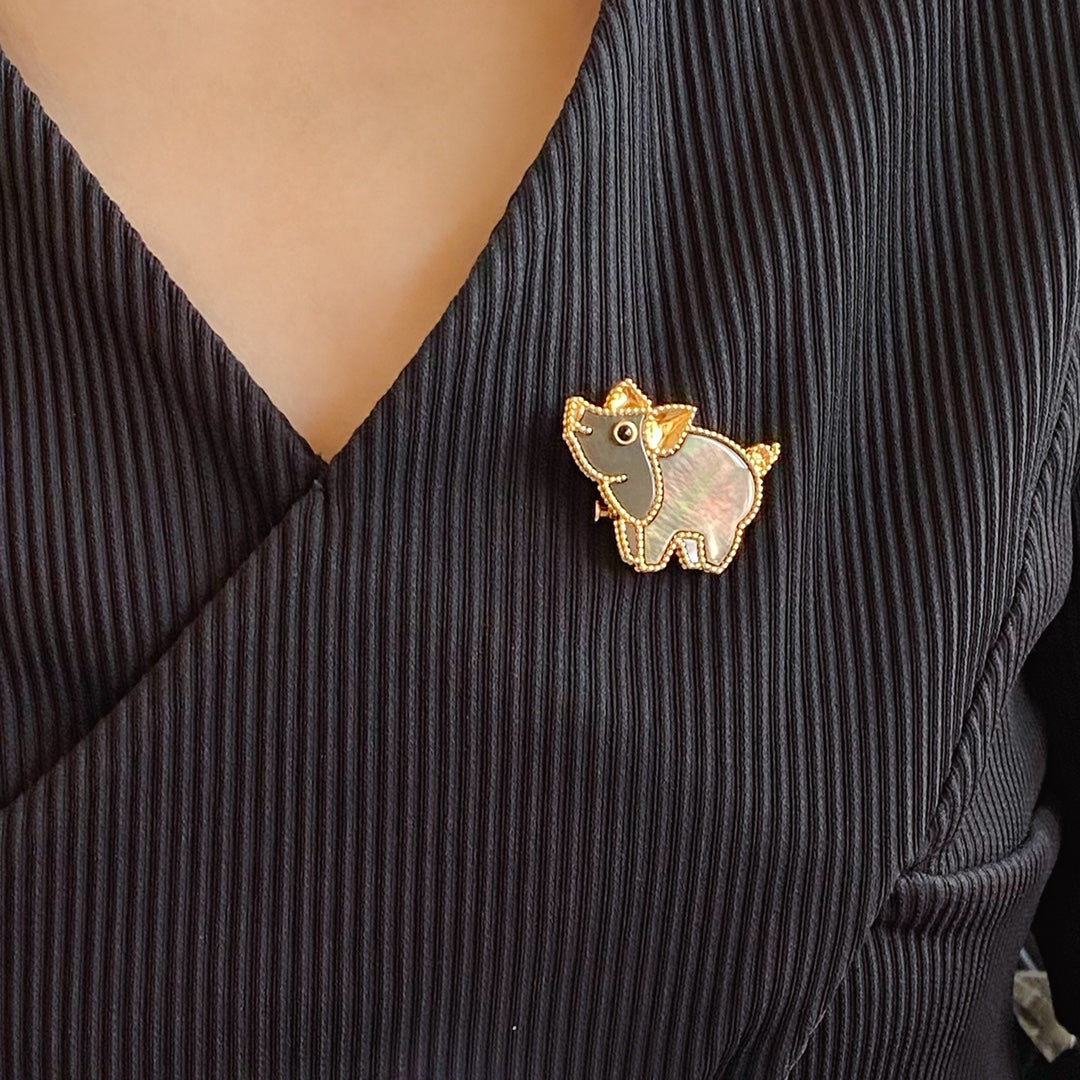 Broche à clip cochon animaux porte-bonheur 18 carats