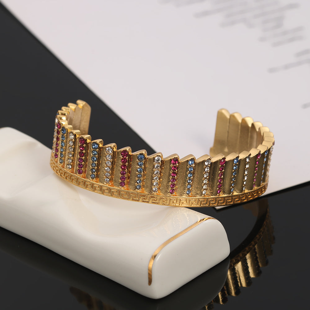 18K Ver Triomphe Open Cuff Bracelet