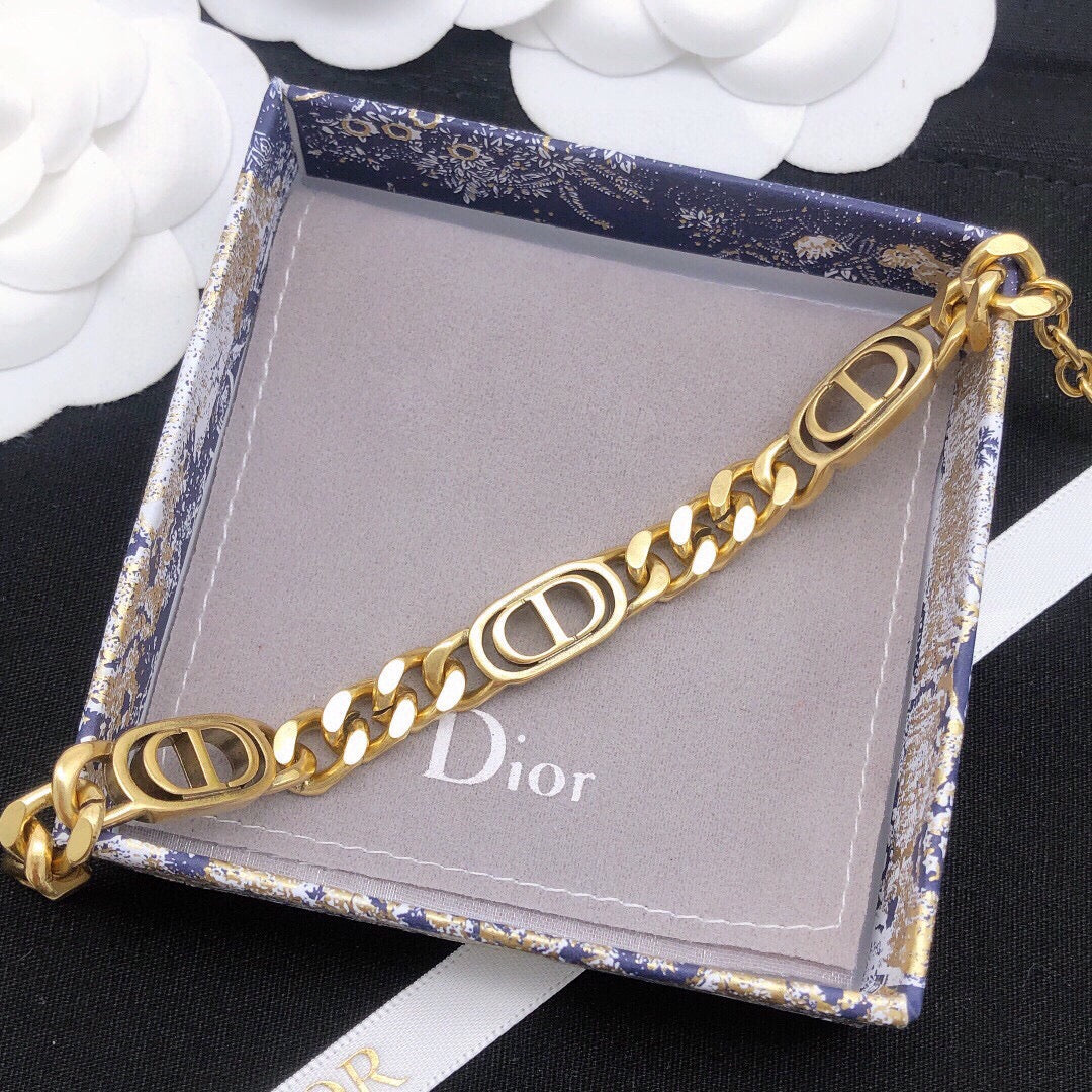 Bracelet Montaigne 18K CD30