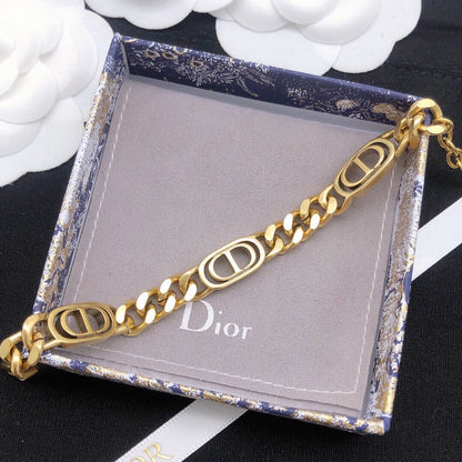 Bracelet Montaigne 18K CD30