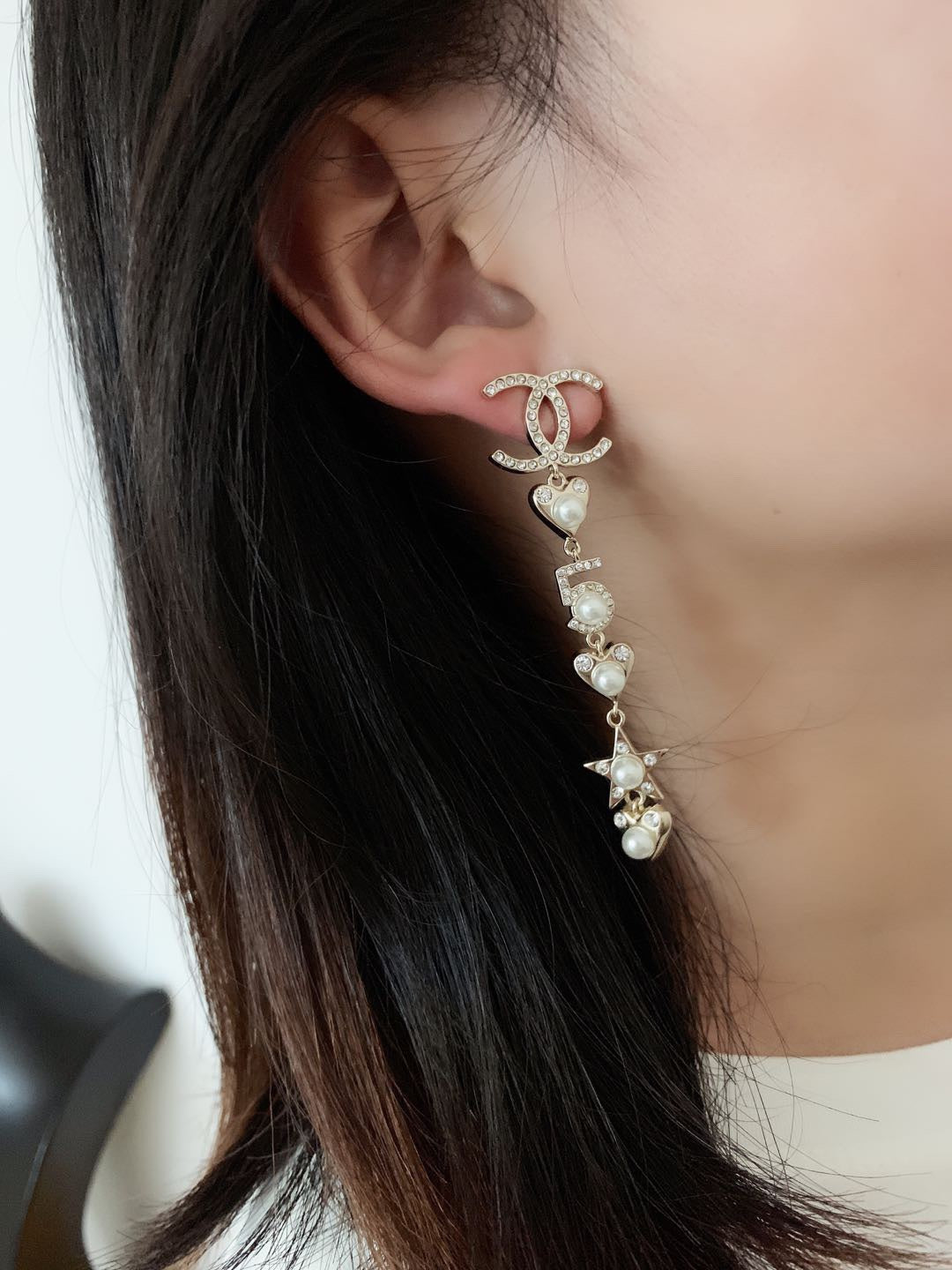 18K CC Pearl Heart Earrings