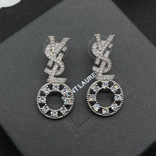 Boucles d'oreilles Saint Diamants 18 carats