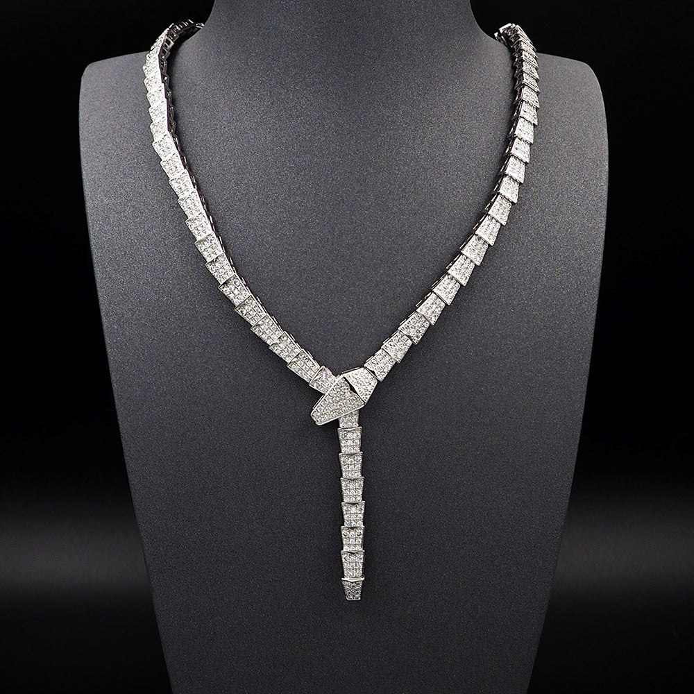 18K BV Serpenti Viper Full Pavé Diamonds Necklace