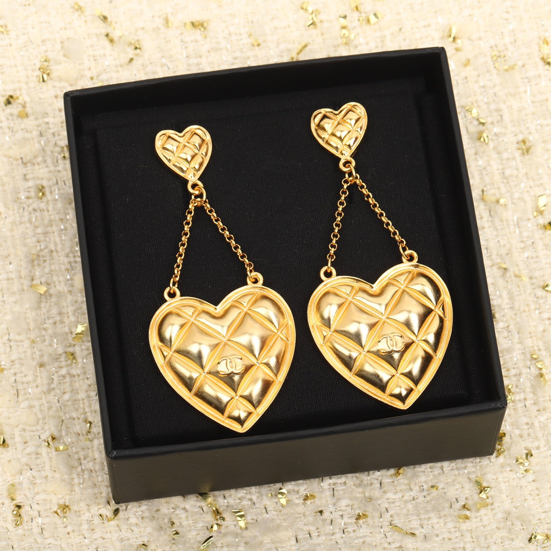 18K CC Coco Crush Heart Pendant Earrings