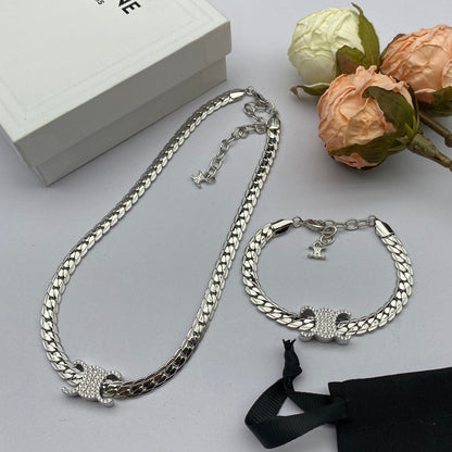 Collier chaîne cœur 18 carats