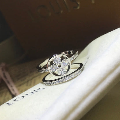 18K Louis Idylle Blossom Two-Row Ring