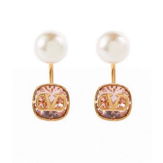 18K Vlogo Crystal Earrings