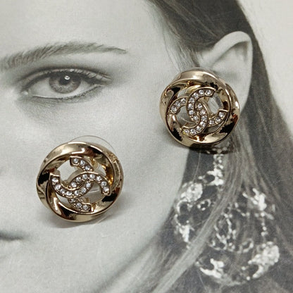 18K CC Round Diamond Gold Earrings