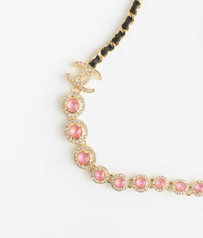 Collier en cuir avec cristaux roses CC 18 carats