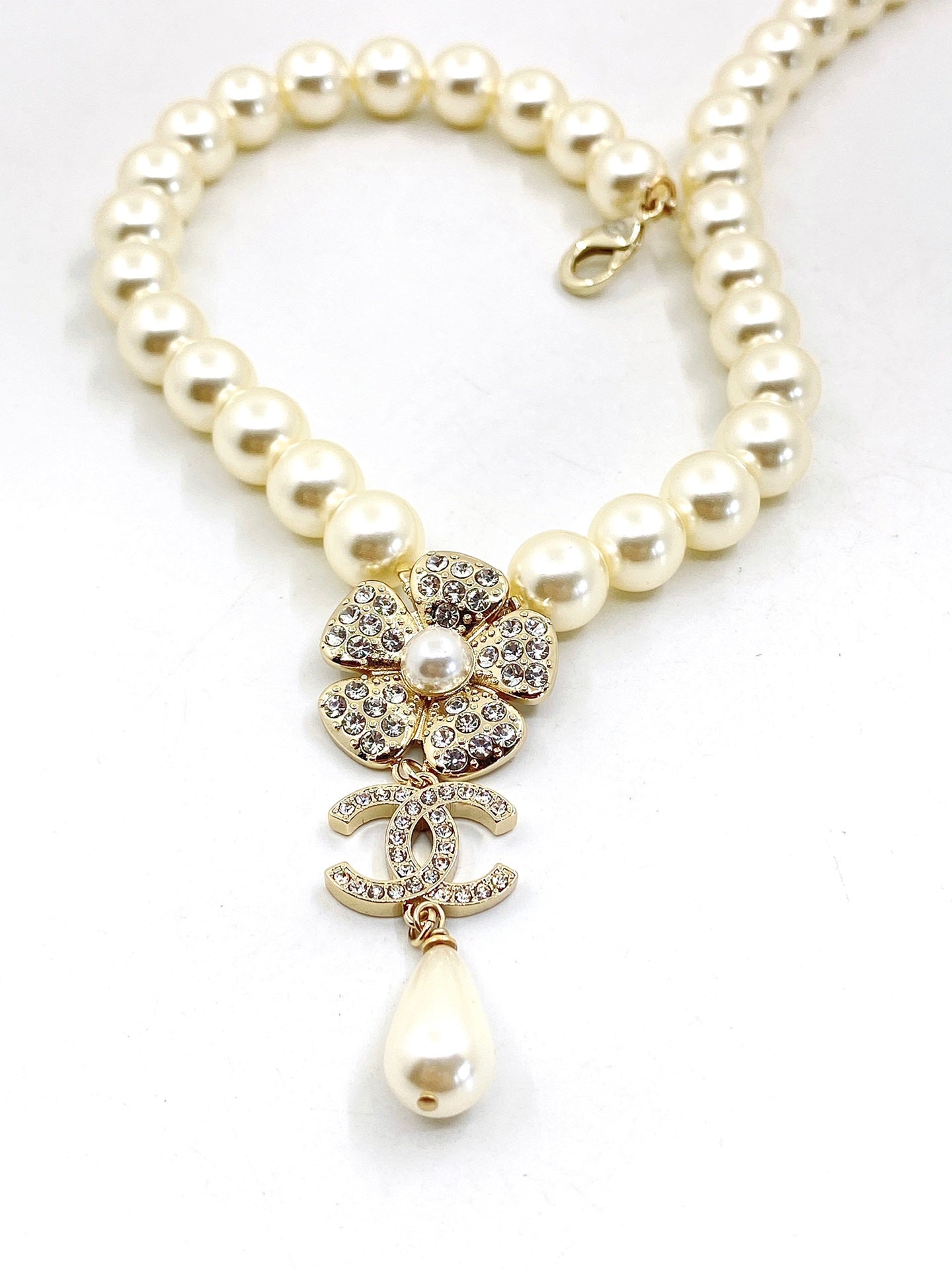 18K CC Pearls Chain Choker Necklace