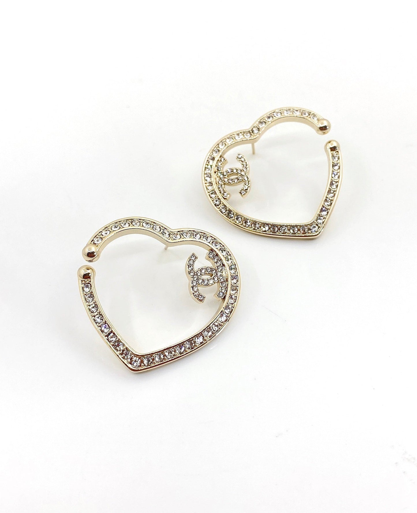 18K CC Diamond Heart Earrings