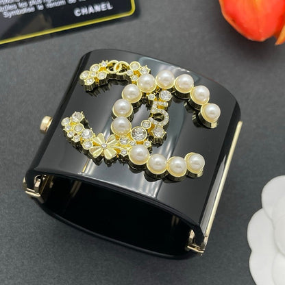 18K CC Pearl & Diamond Black Cuff Bracelet