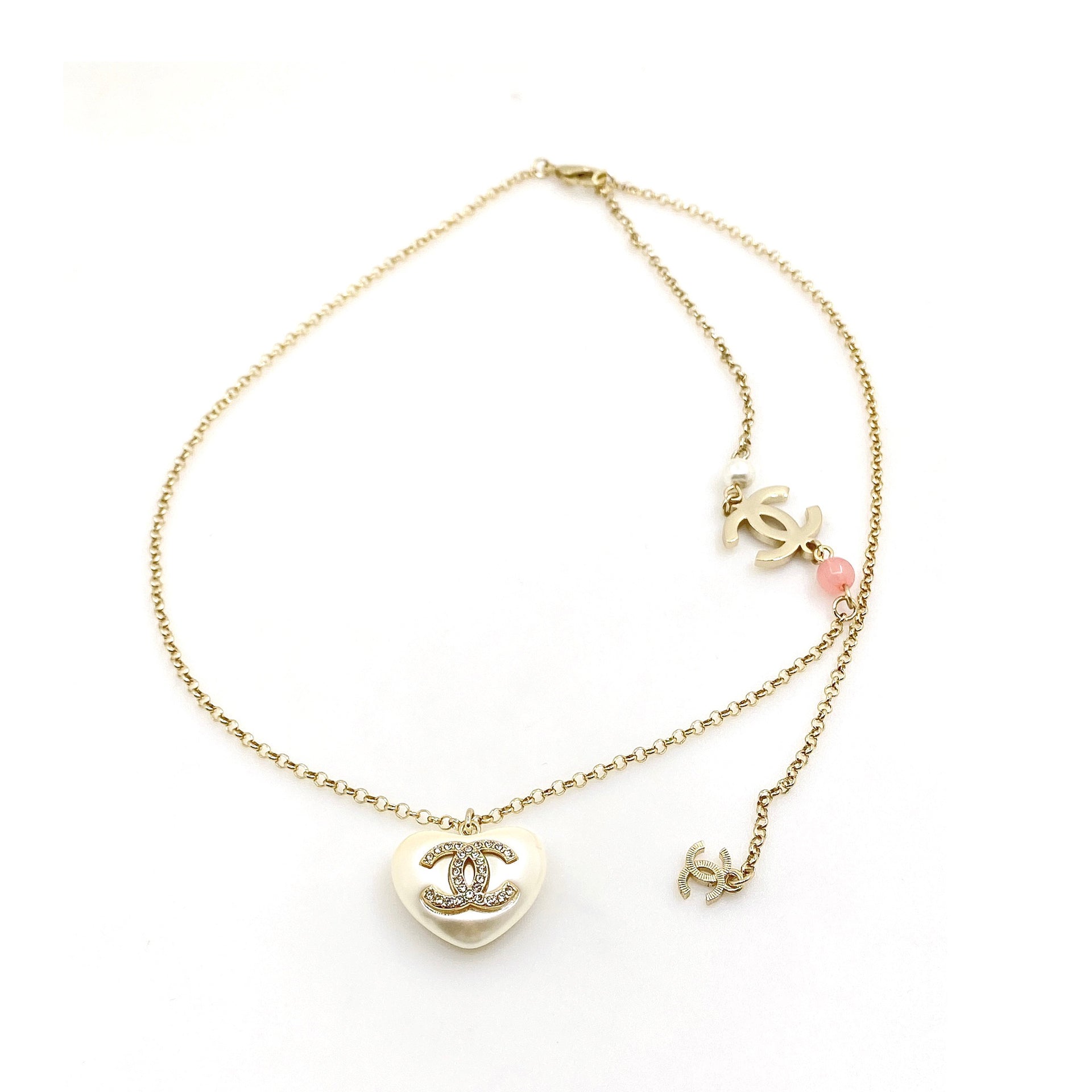 18K CHANEL CC Pearl Heart Pink Necklace