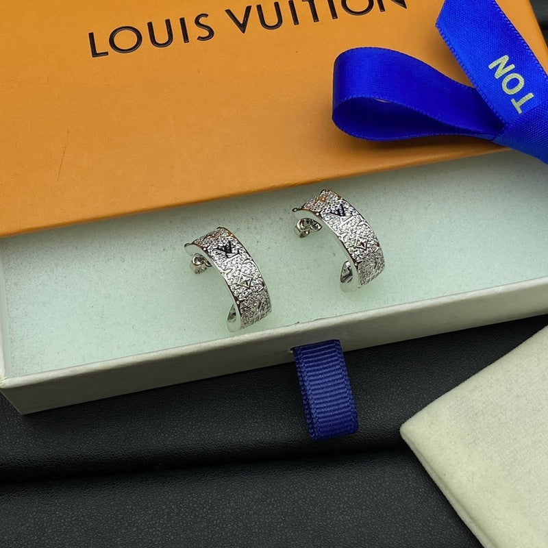 Louis White Gold Diamond Earrings