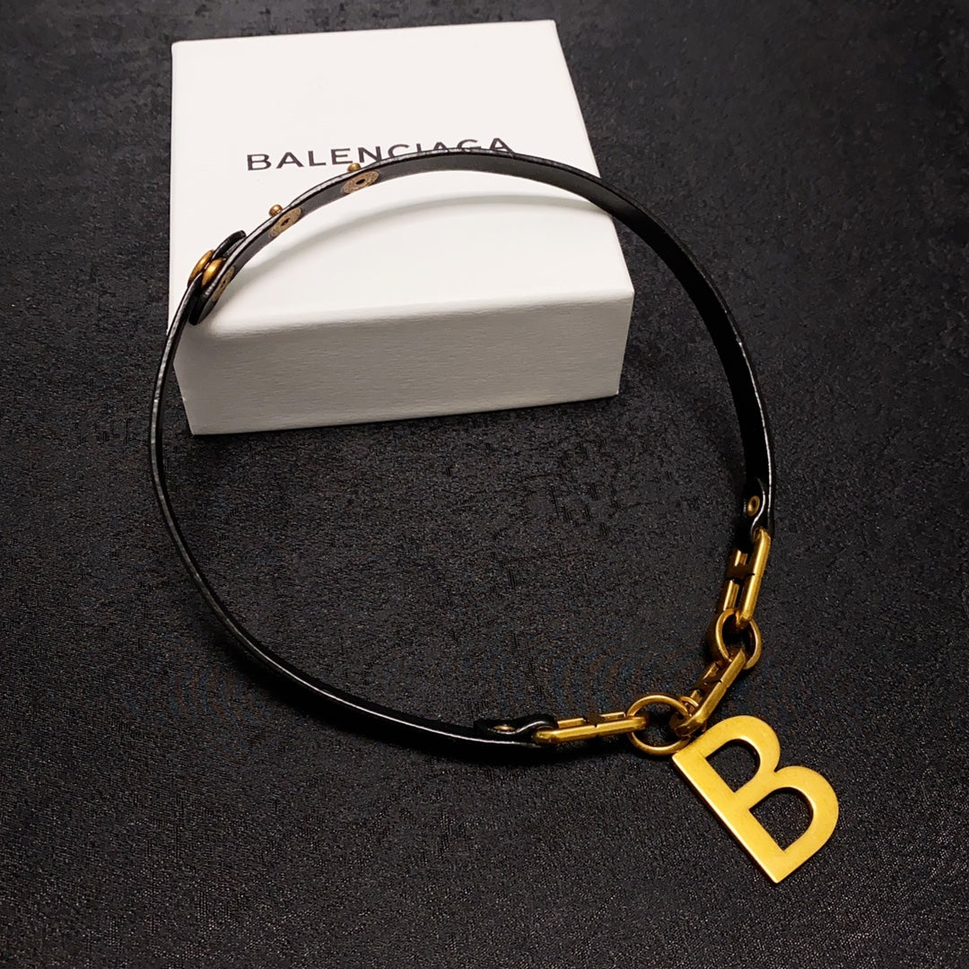 18K BB Choker Necklace