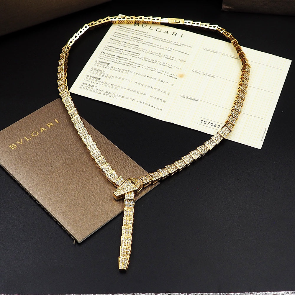 18K BV Serpenti Viper Full Pavé Diamonds Necklace