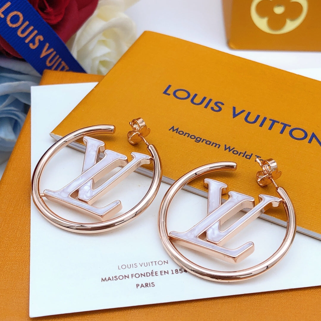 Boucles D'oreilles Créoles Perles Louis Louise 18 Carats