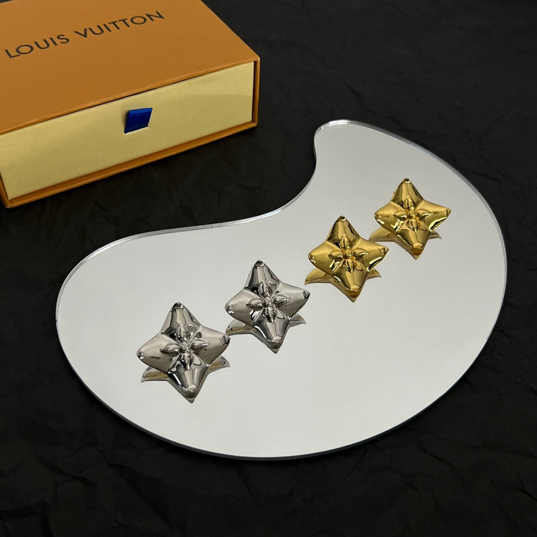 Boucles d'oreilles Louis Futura 18 carats