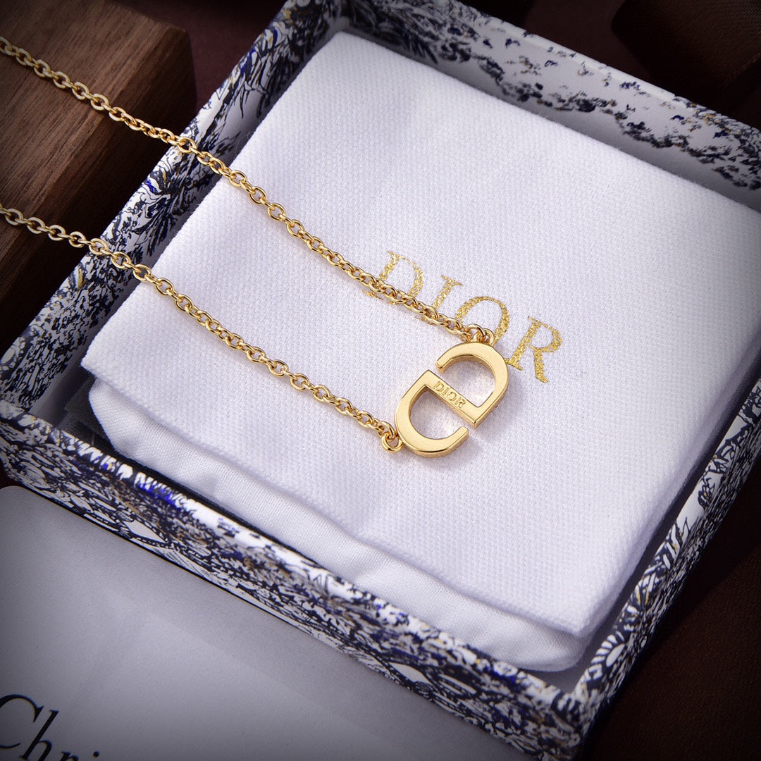 18K Petit CD Diamonds Necklace