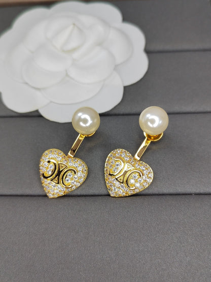 18K Triomphe Diamond Heart Earrings