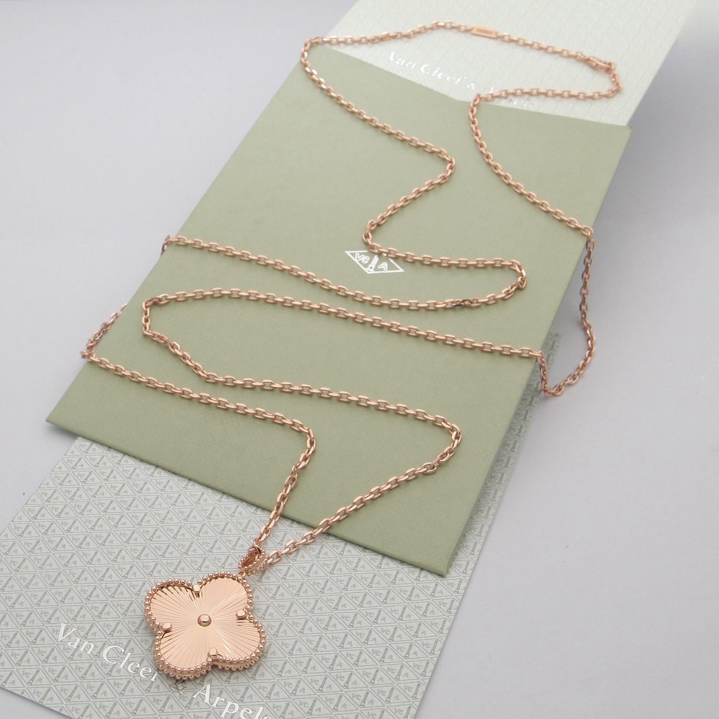 18K Magic Alhambra Necklace