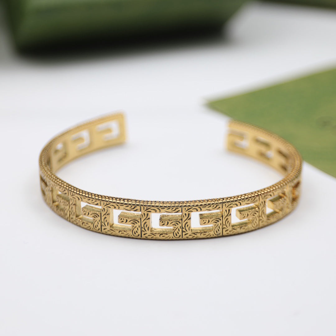 18K Gucci G Cube Bracelet