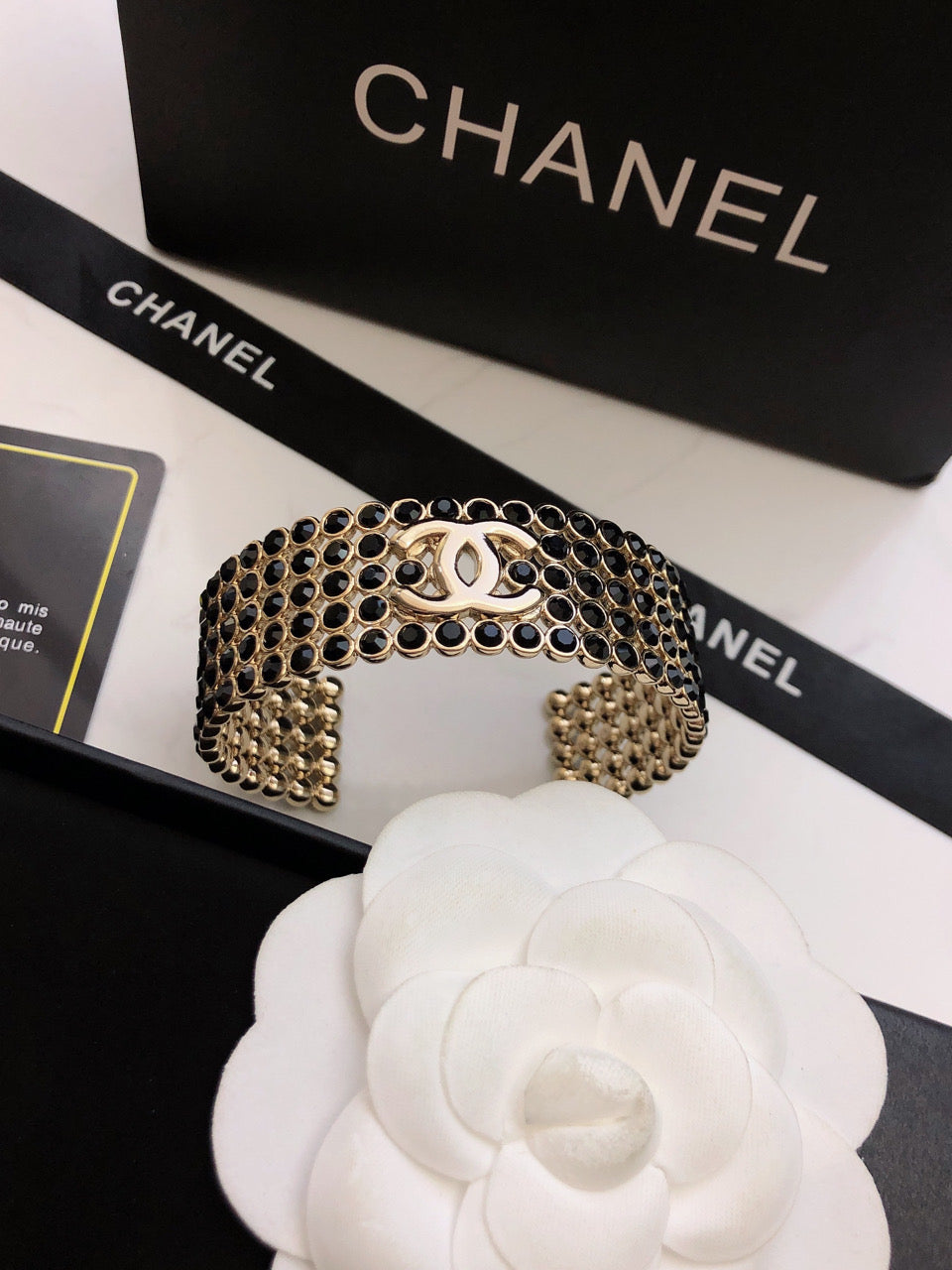 Bracelet manchette noir 18 carats CC