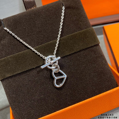 18K Cache-cœur Amulette Pendant H Necklace