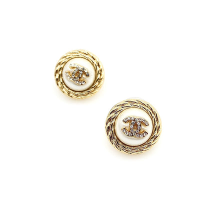 18k CHANEL CC White Pearl Earrings